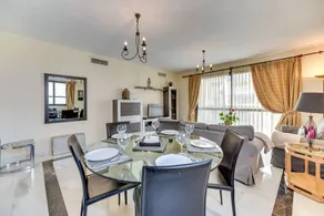 Acogedor apartamento apto para niños con piscina, terraza y jardín | Vistas al jardín | Cerca de la playa | Adaptado para el teletrabajo - Image 4