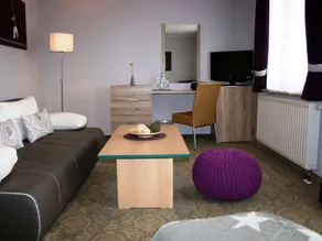 M Zimmer *** 56 - Image 5
