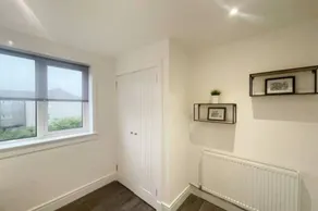 Apartment with fast internet & garden - Image 4