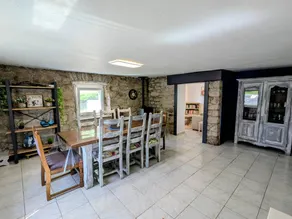 Cottage with garden & BBQ - Image 2