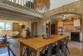 Ferienhaus mit privatem Pool, ideal für große Familien und ohne direkte Nachbarn - Image 5
