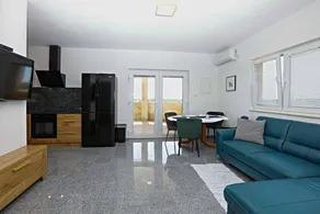 Holiday apartment with BBQ, pool & garden - Image 2
