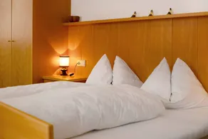 Apartment 'Sommer' with Mountain View, Shared Garden and Wi-Fi - Image 3