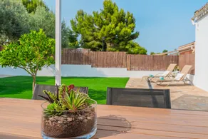 Fully equipped spacious house with garden, barbeque & private pool | Garden view | Close to the beach | Good for workation - Image 5