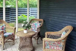 Fully equipped house with terrace - Image 4
