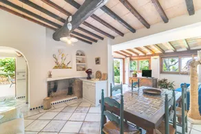 Fully equipped beautiful villa with garden, pool & terrace | Sea view - Image 2
