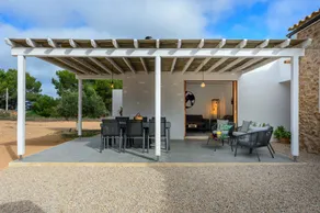 Merveilleuse maison entièrement équipée avec jardin, barbecue et terrasse | Vue jardin - Image 2