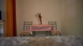Holiday apartment with BBQ & terrace - Image 4