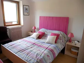 Bed and breakfast with terrace, garden & heated pool | Garden view - Image 3