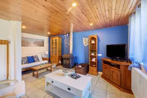 Family-friendly lovely cottage with garden & terrace | Garden view - Image 4