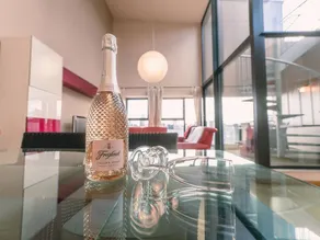 Apartment with terrace & garden | Sea view - Image 2