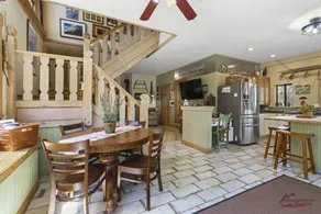 Hidden Valley Farmhaus, Walk to National Forest, 10 Minutes to Downtown - Image 5