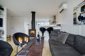 House with terrace | Next to the beach - Image 5