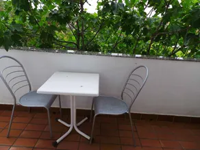 Flat with garden, barbecue & terrace - Image 3