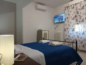 Agradable apartamento con terraza - Image 3