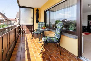 Holiday apartment with garden & BBQ | Garden view - Image 2