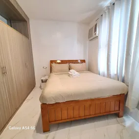 Merveilleux appartement en copropriété convivial et familial avec sauna et piscine | Vue ville - Image 3