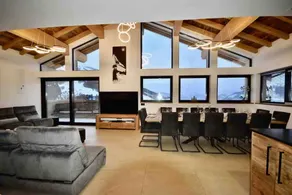 Chalet avec piscine et terrasse | Vue montagne - Image 2