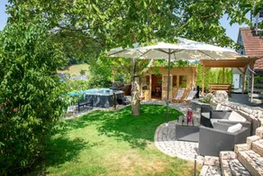 Appartamento con idromassaggio, terrazza e piscina | Vista sulla montagna - Image 3