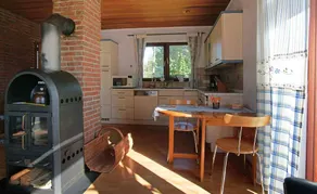 Apartamento con barbacoa, jardín y terraza - Image 5