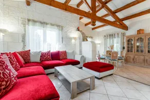 Children-friendly house with garden, terrace & hot tub | Garden view | Dogs allowed - Image 4
