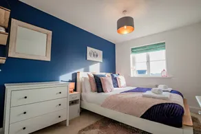 Host & Stay Mercia House - Image 4