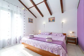 Ferienwohnung mit privatem Pool, Garten und Grill | Gartenblick - Image 2