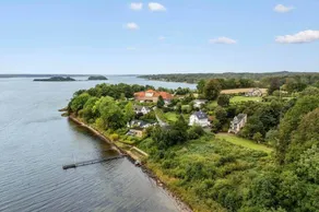 Holiday home with sauna, jacuzzi & terrace | Pets are welcome - Image 4