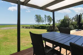 Fully equipped pleasant house with garden & terrace - Image 4