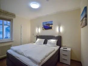 Komfortplus Ferienwohnung mit 1 Schlafzimmer und Balkon im Obergeschoss - Image 3