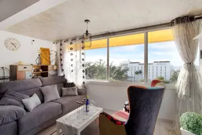 Charmant appartement avec piscine chauffée, internet haut débit et jardin | Vue mer | À côté de la plage - Image 3