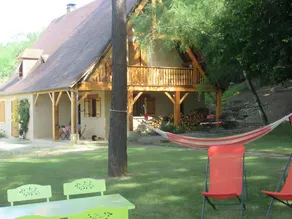 Bed & breakfast with terrace & garden | Garden view - Image 2