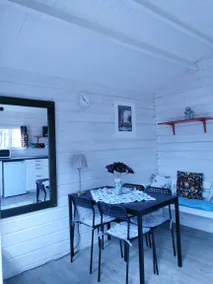 Casa con barbecue e piscina - Image 3