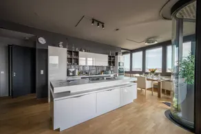 Hernalser Gürtel, Vienna - Image 3
