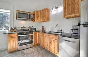 Brand New Fully Remodeled Cabin - 10 Minutes to DGO - AC/EV Charger - Image 5