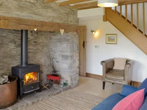 Child-friendly cottage with garden & barbecue | Pets are welcome - Image 4