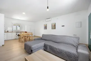 Casa totalmente equipada con internet de alta velocidad, jardín y piscina privada | Vistas al jardín - Image 4
