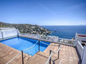 Ferienhaus mit Grill, Pool und Terrasse | Strand in der Nähe - Image 5