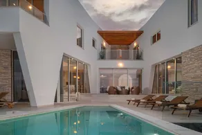 Villa mit Grill, Terrasse und Pool | Poolblick - Image 5