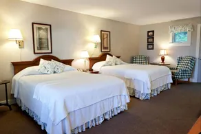 Super Room Rental with Decks in a Bed and Breakfast Getaway near Camden, Maine - Image 2