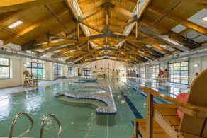 Holiday home with fast internet, pool & barbeque - Image 4
