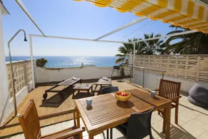 House with pool, terrace & garden - Image 5