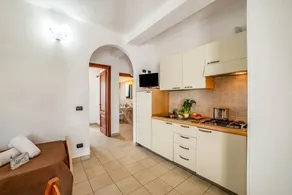 Appartamento adatto alle famiglie con piscina - Image 5