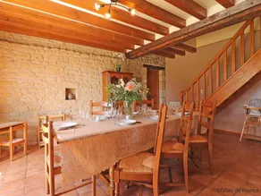 Cottage with barbecue & garden - Image 5