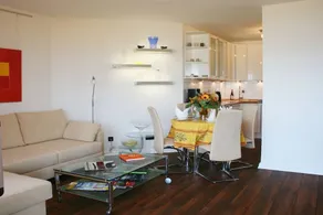 Holiday home with terrace, garden & barbeque - Image 4