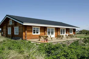 Spacieuse maison de vacances entièrement équipée avec jacuzzi et terrasse | Vue sur l'eau | Plage à proximité - Image 2