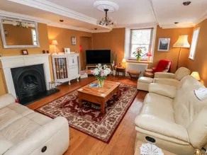 Children-friendly cottage with garden | Pets are welcome - Image 2