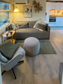 Family-oriented house with BBQ, garden & terrace | Sea view - Image 4