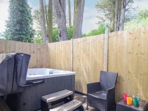 Casa rural ideal para familias con jardín y jacuzzi | Vistas a la playa | Admite perro - Image 2