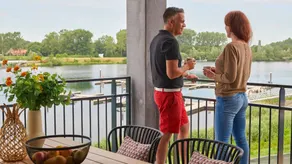 Appartement avec terrasse, jacuzzi et jardin - Image 2